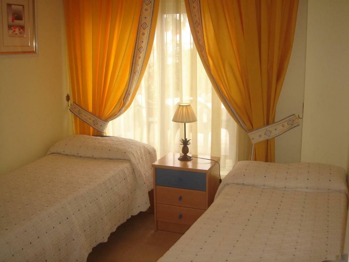 Апартаменти 1ª Linea Playa De Burriana 1ºd Нерха Екстер'єр фото